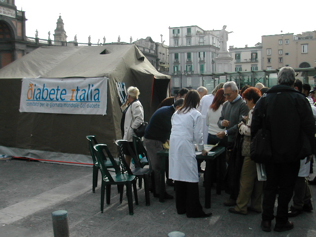 MANIFESTAZIONE DIABETICI 2003 010.jpg