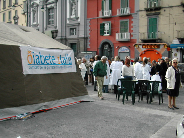 MANIFESTAZIONE DIABETICI 2003 012.jpg
