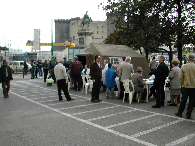 MANIFESTAZIONE DIABETICI 2003 021.jpg